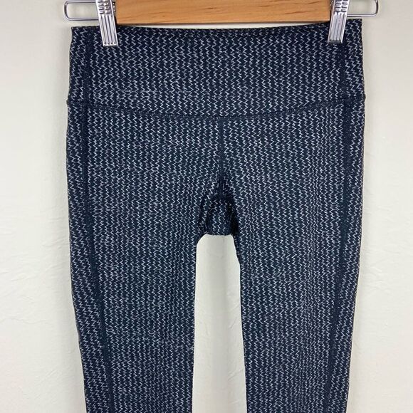 Athleta Chaturanga Heartbeat Tights - Black/Silver - Picture 4 of 8